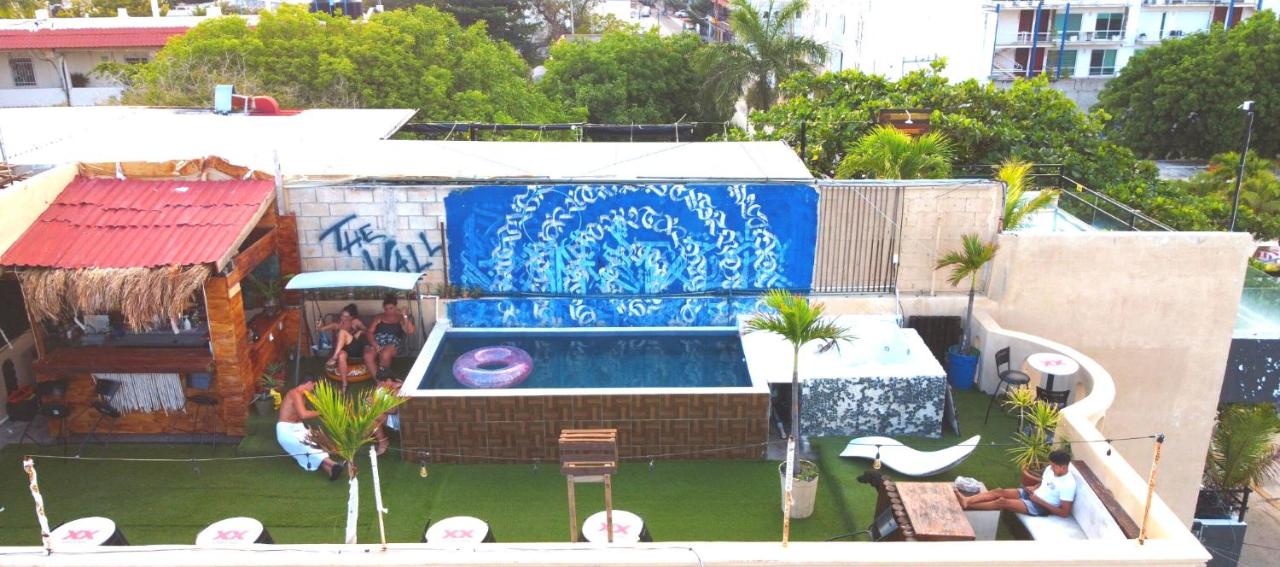 Rooftop swimming pool: Kasa Guajira