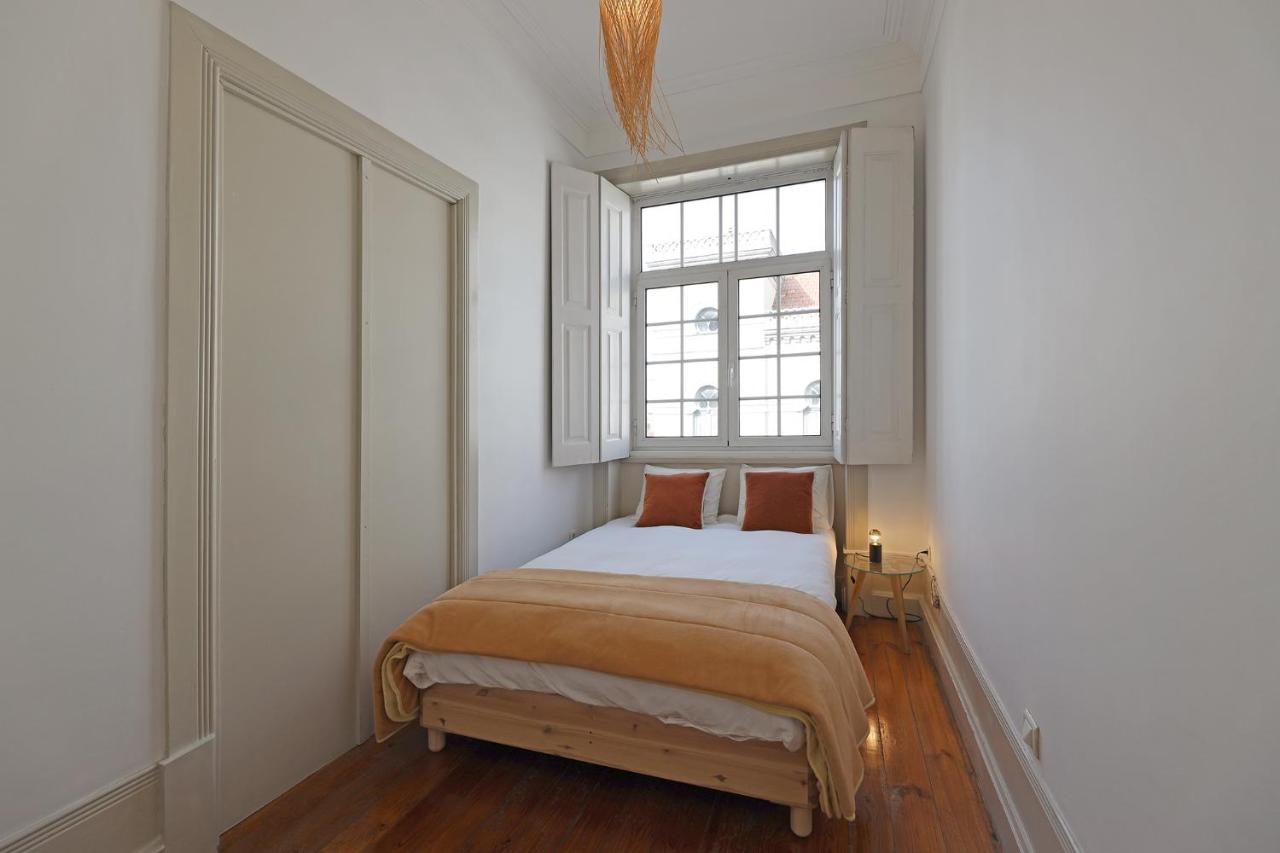 FLH Porto Classic Apartment with Parking - 5