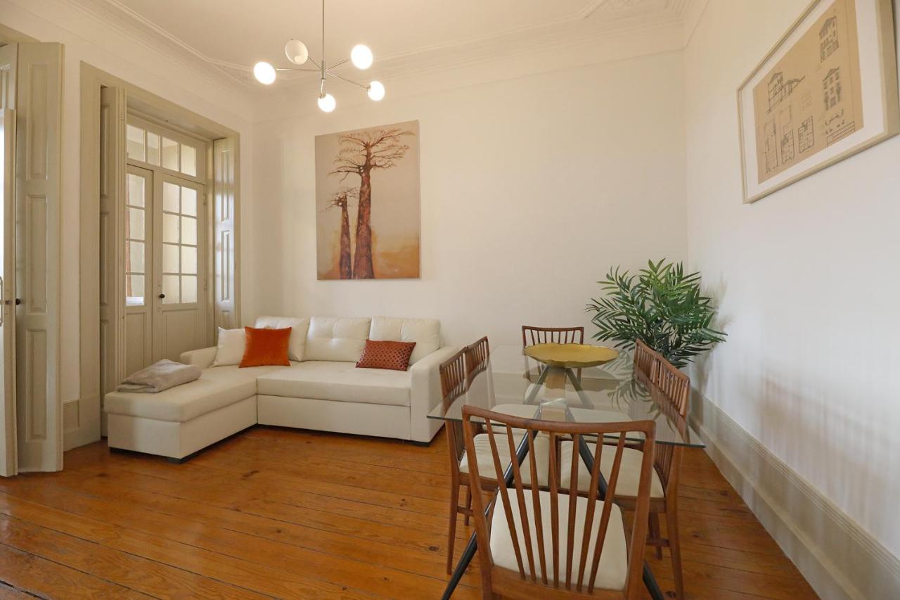FLH Porto Classic Apartment with Parking - 2