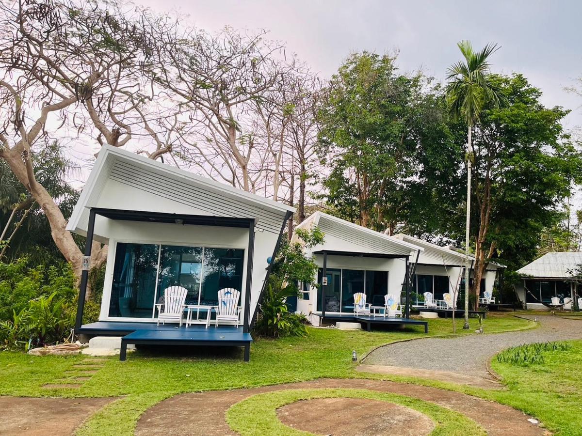 Image: Baan Koh Mak