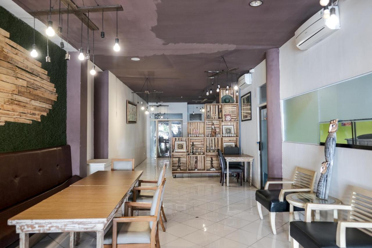 RedDoorz Plus at Sunrise Hotel Sanur - 4