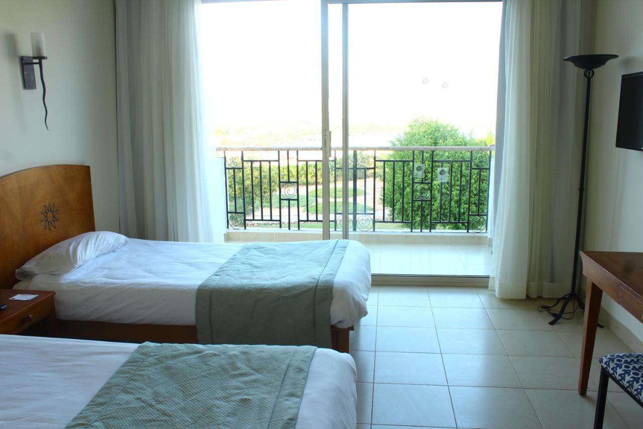 Eden Rock Hotel Namaa Bay photo