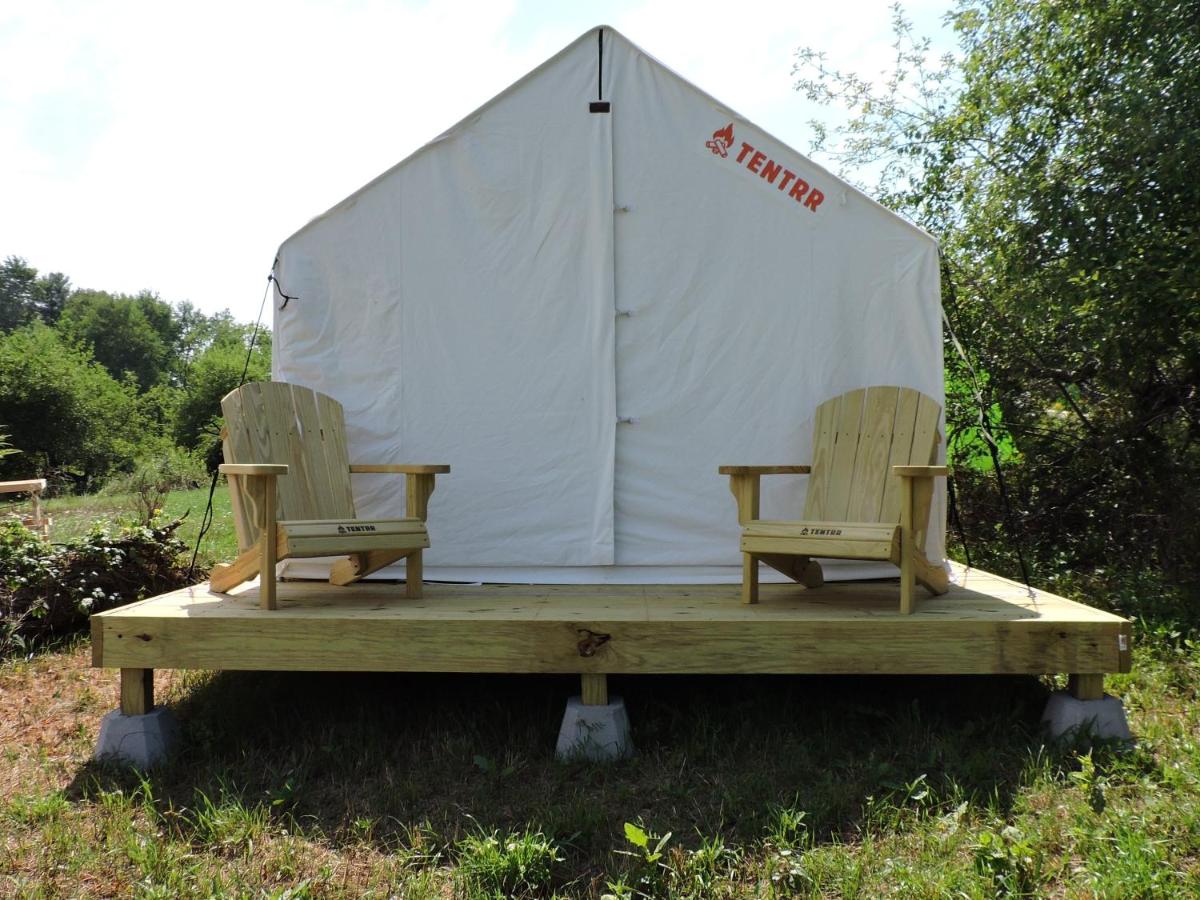 Фото Tentrr Signature - Orchard Tent Overlooking Mohonk