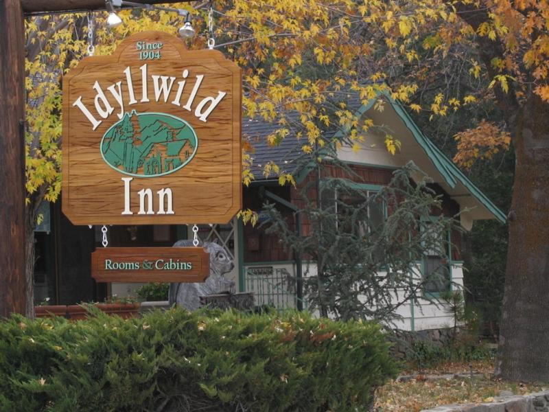 Idyllwild Inn and Strawberry Creek Inn — photo 1