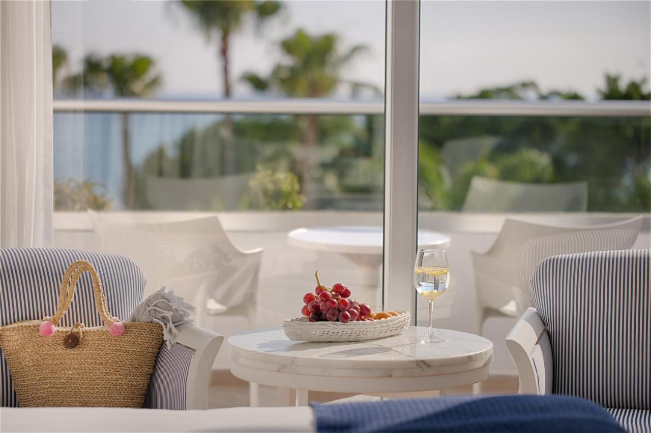 Grecian Sands Hotel photo