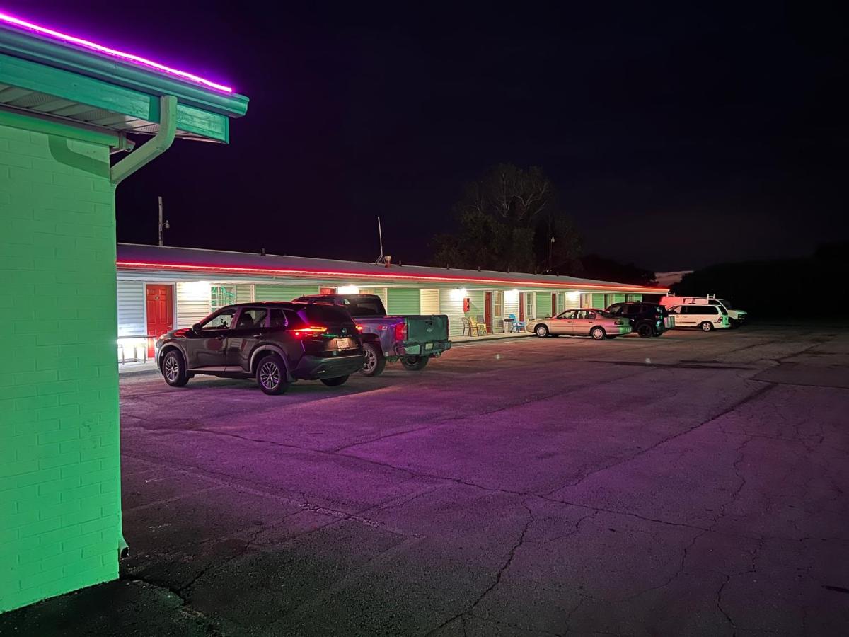 Milan Motel — photo 20