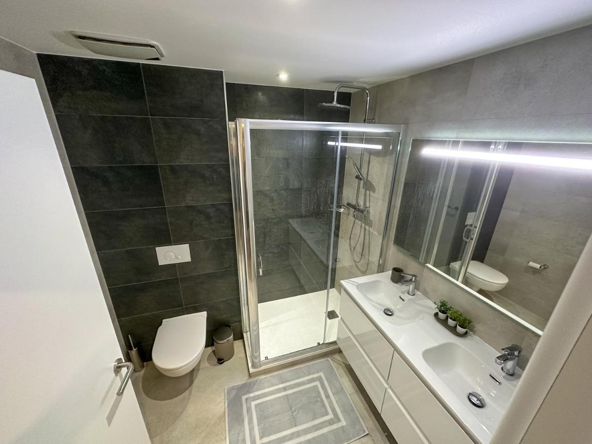 Brand New - Massive Studio - E1 - Self Catering