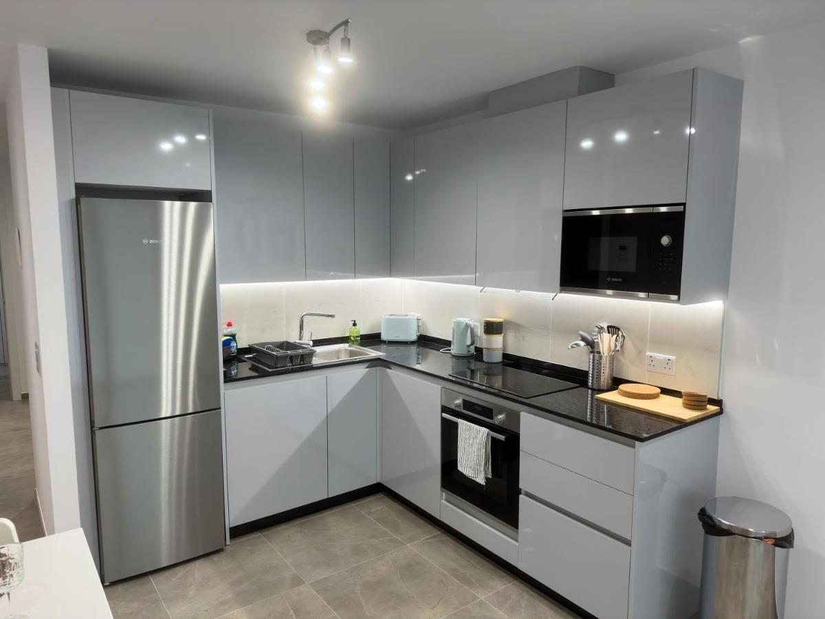 Brand New - Massive Studio - E1 - Self Catering