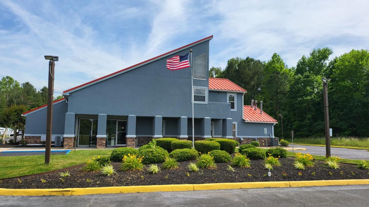 Stonewood Inn & Suites of Carrollton - Smithfield — photo 10