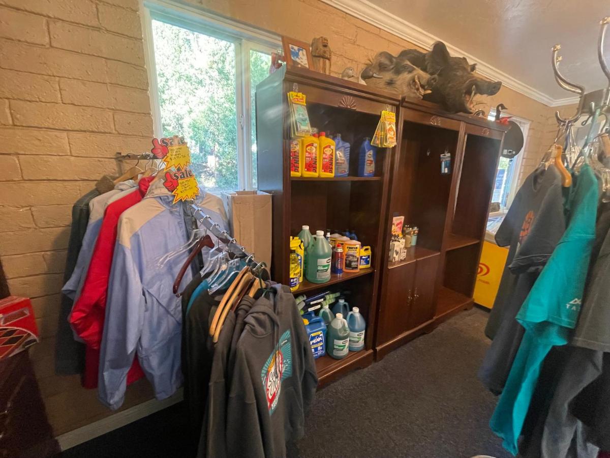 Sierra Woods Lodge — photo 12