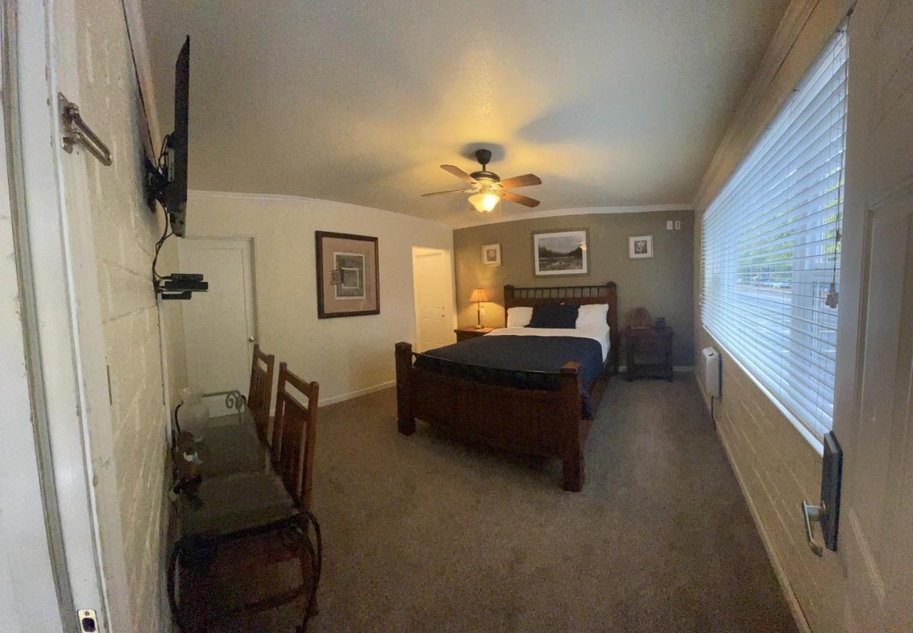 Sierra Woods Lodge — photo 13