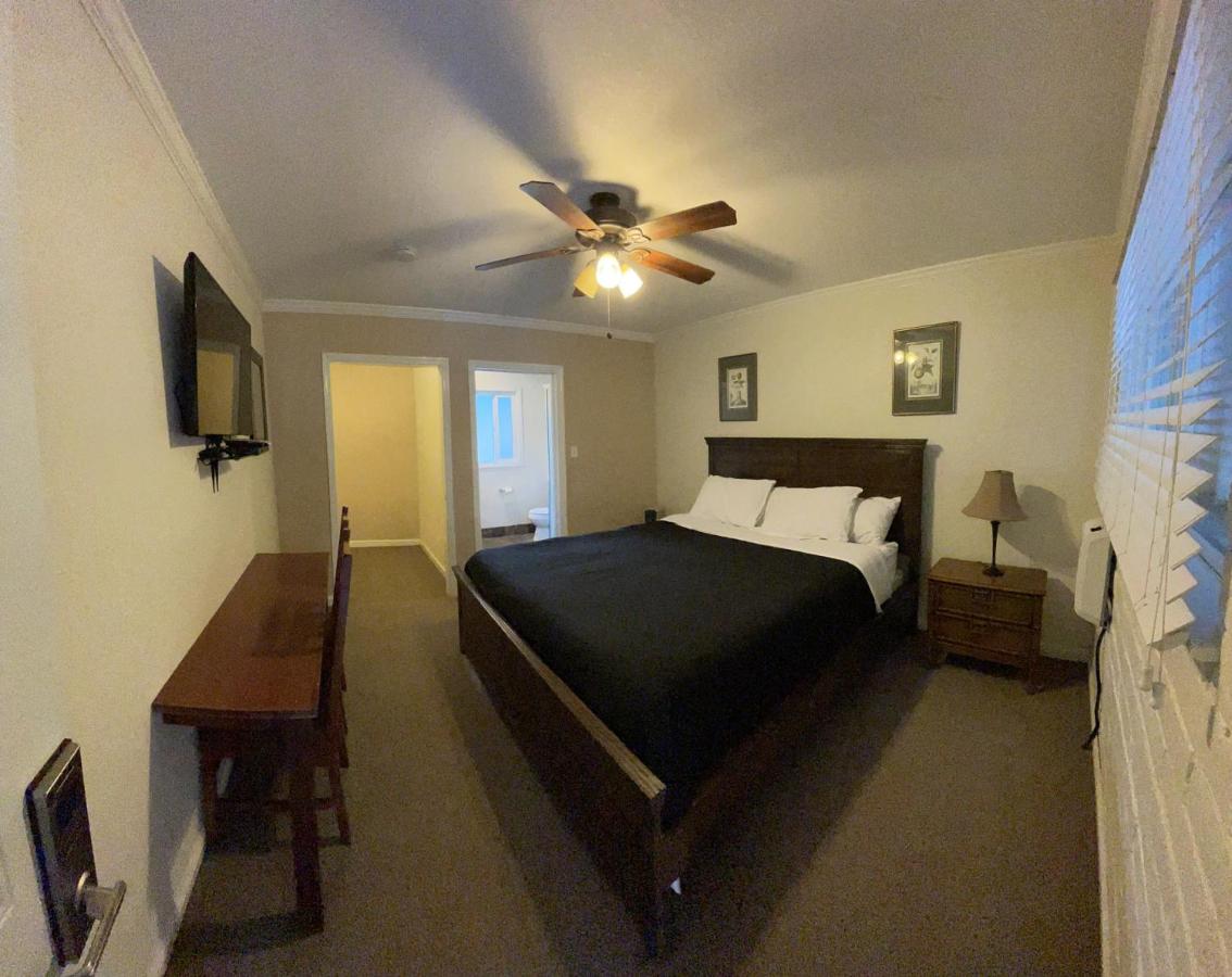 Sierra Woods Lodge — photo 19