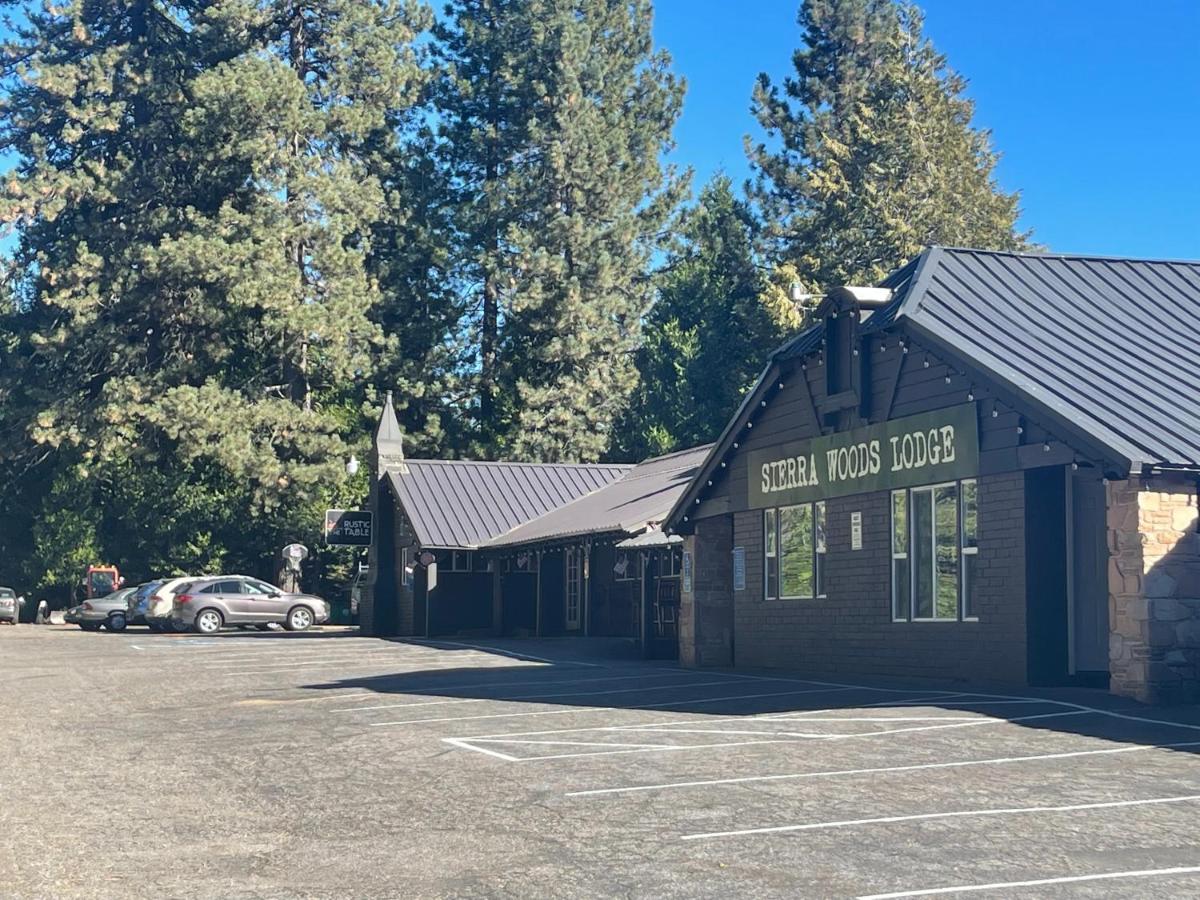 Sierra Woods Lodge — photo 20