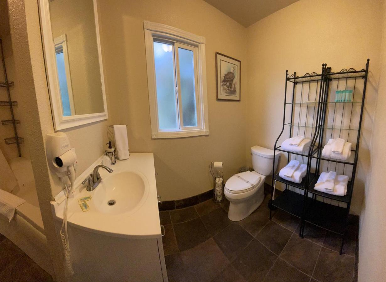 Sierra Woods Lodge — photo 5