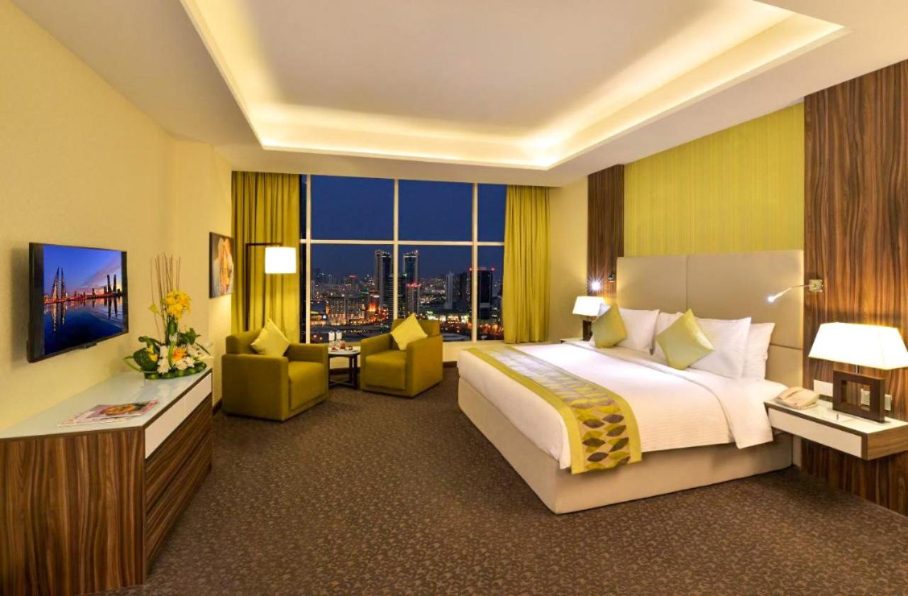 Swiss-Belhotel Seef Bahrain photo