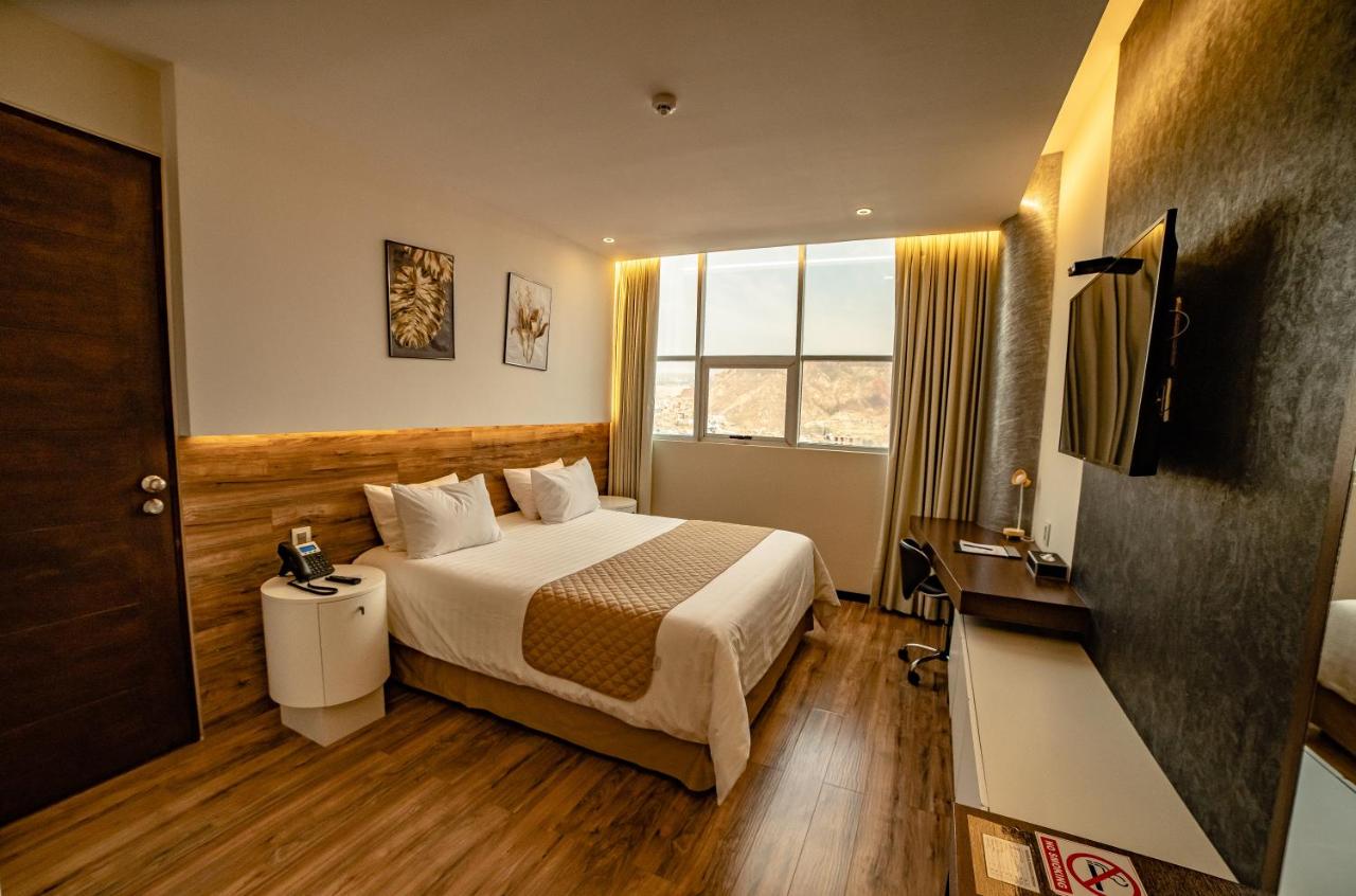 Hotel La Peonía photo
