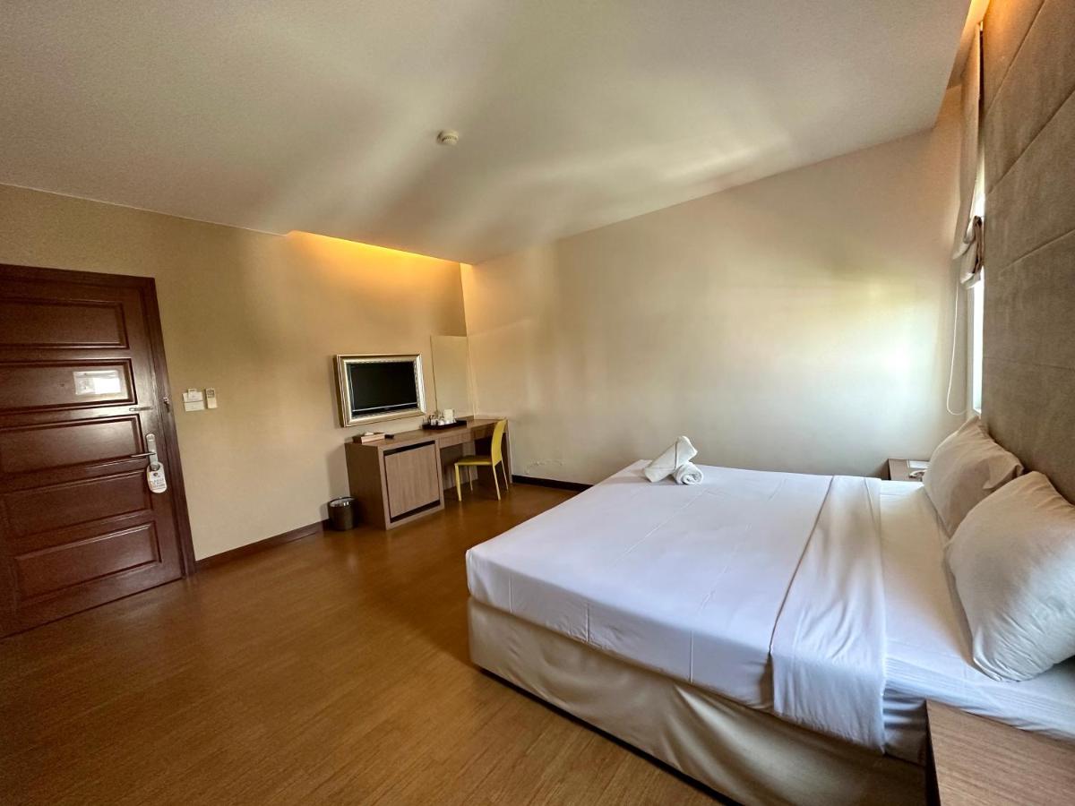 Calypzo 2 Ratchada 20 - 4