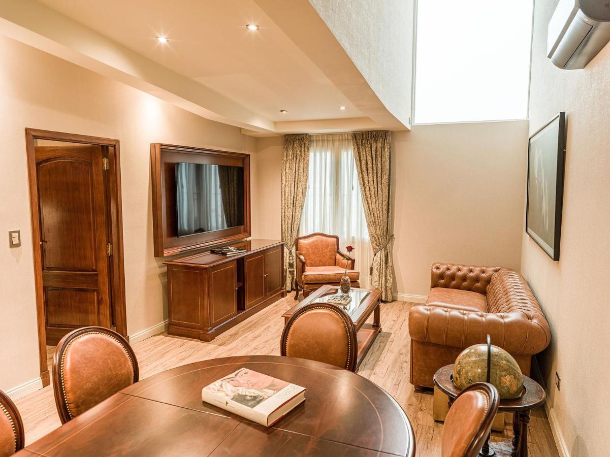 Melia Recoleta Plaza Hotel photo
