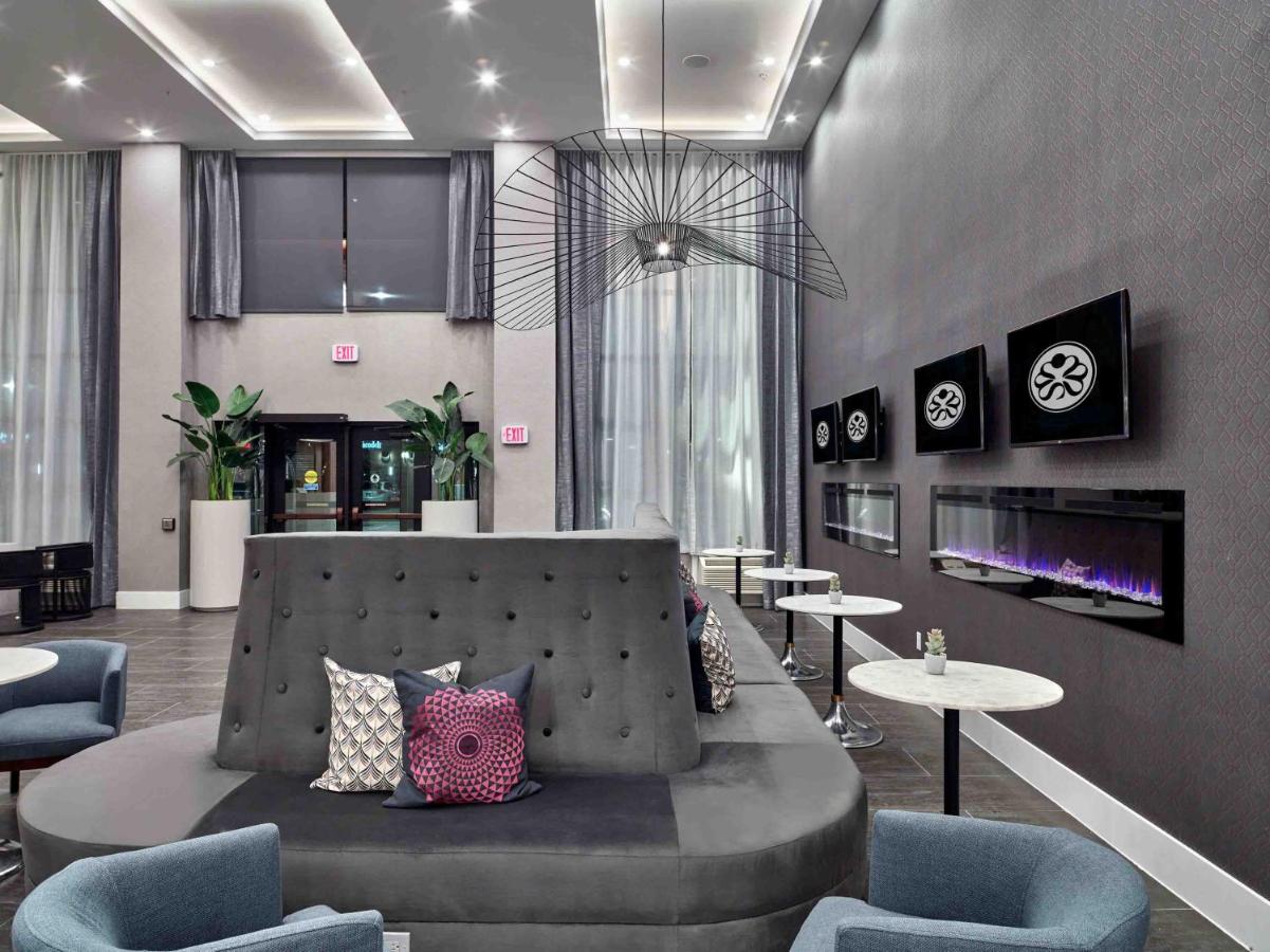 Sandman Signature Plano-Frisco Hotel — photo 4