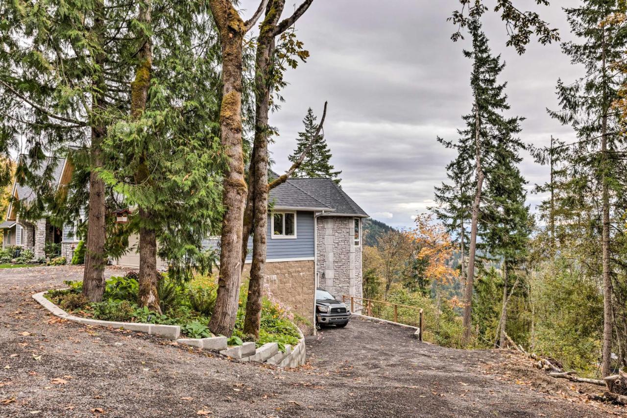 Peaceful Issaquah Hideaway With Sweeping Views イサクア 22年 最新料金