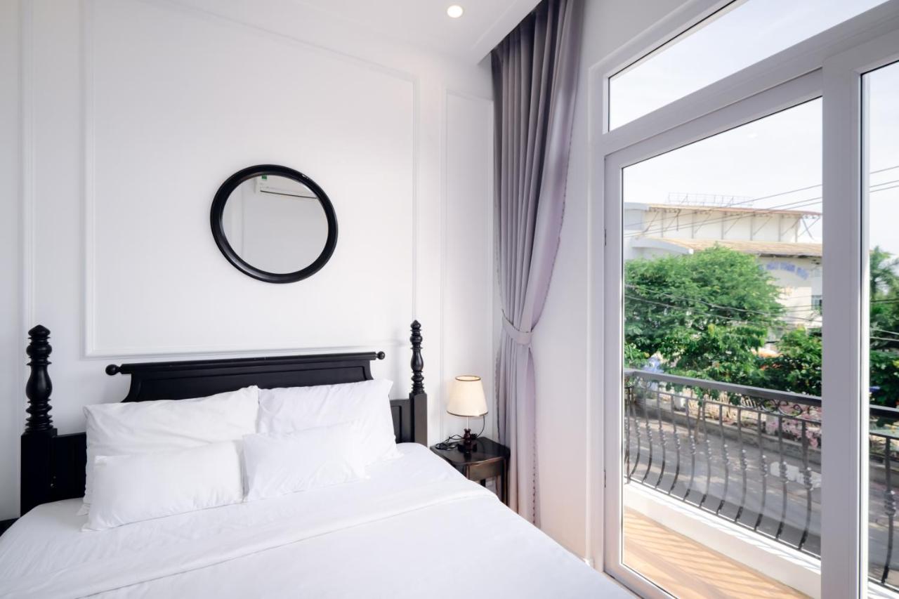 Beach: The Fancy House