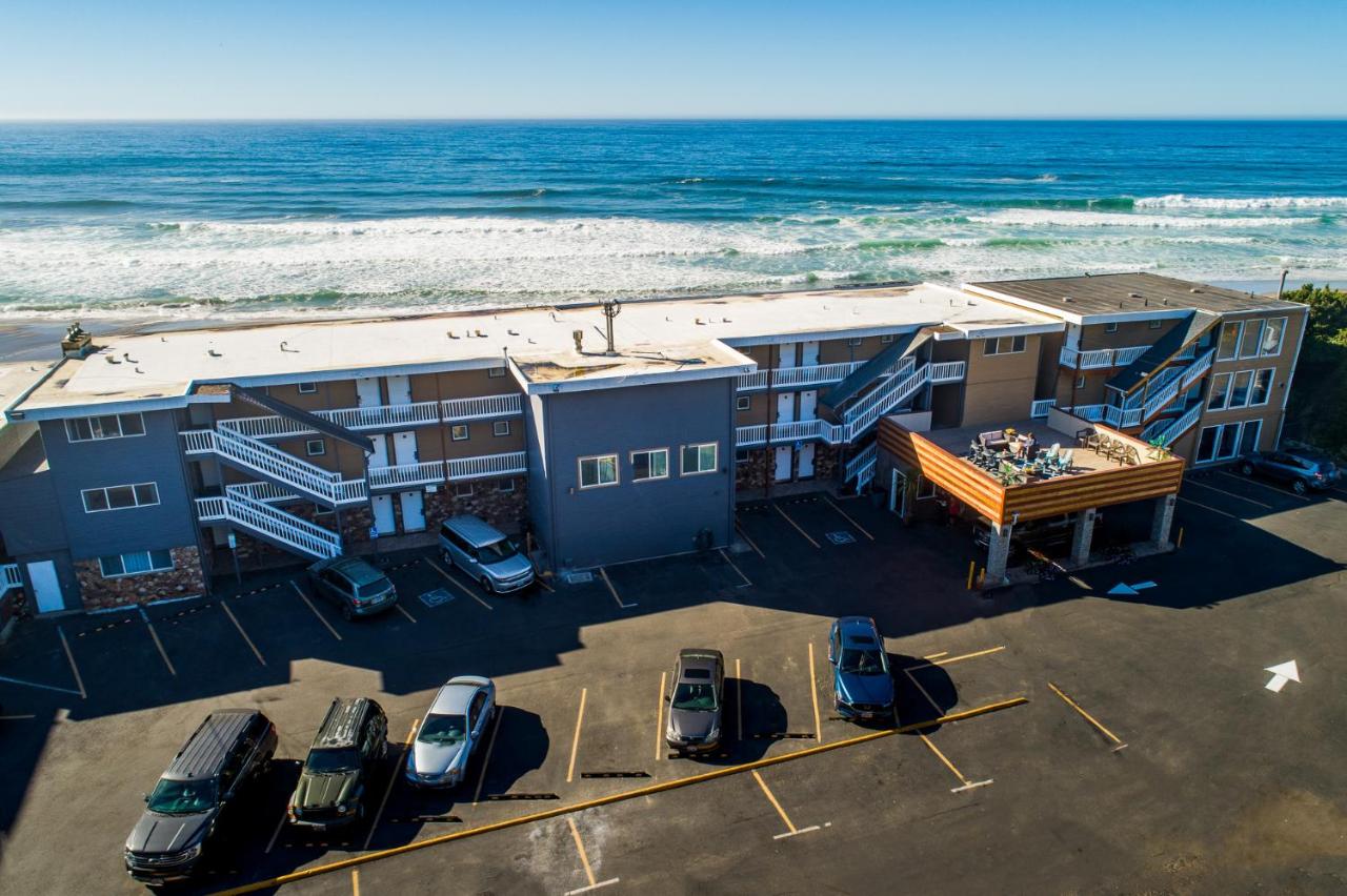 Sailor Jack Oceanfront Motel — photo 11