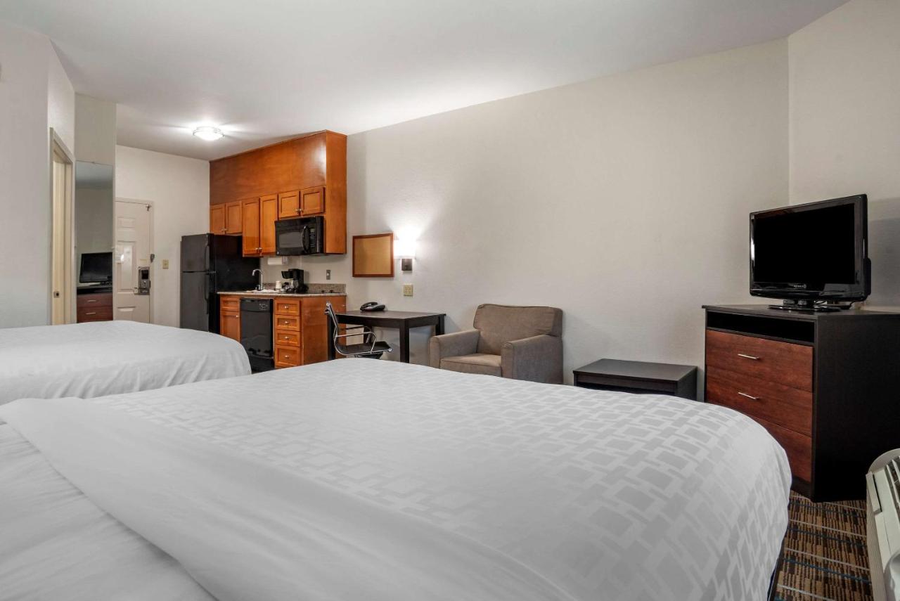 Mainstay suites — photo 19