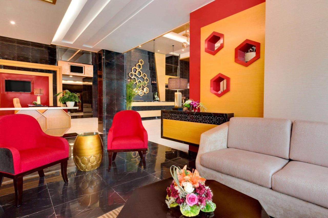 Ramada Hotel and Suites Amwaj Islands photo