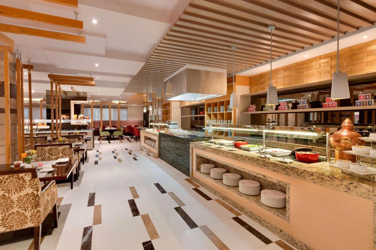 Ramada Hotel and Suites Amwaj Islands photo