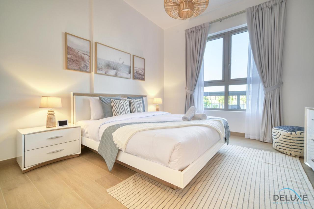 Placid 1BR at La Cote 5 Jumeirah 1 by Deluxe Holiday Homes - 2