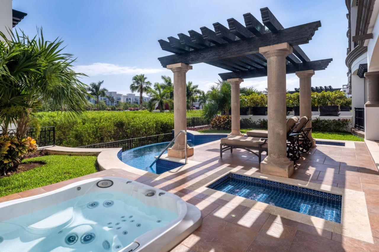 Grand Residences Riviera Cancun, All Inclusive photo
