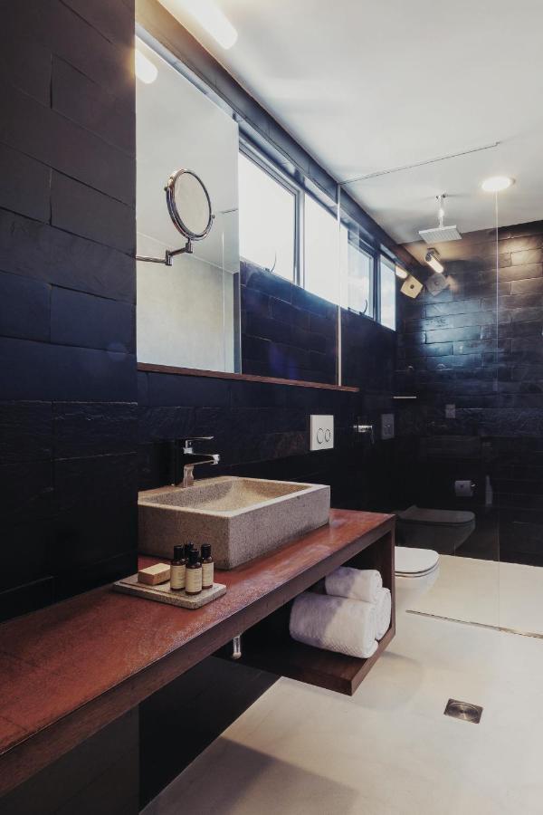 Atix Hotel photo