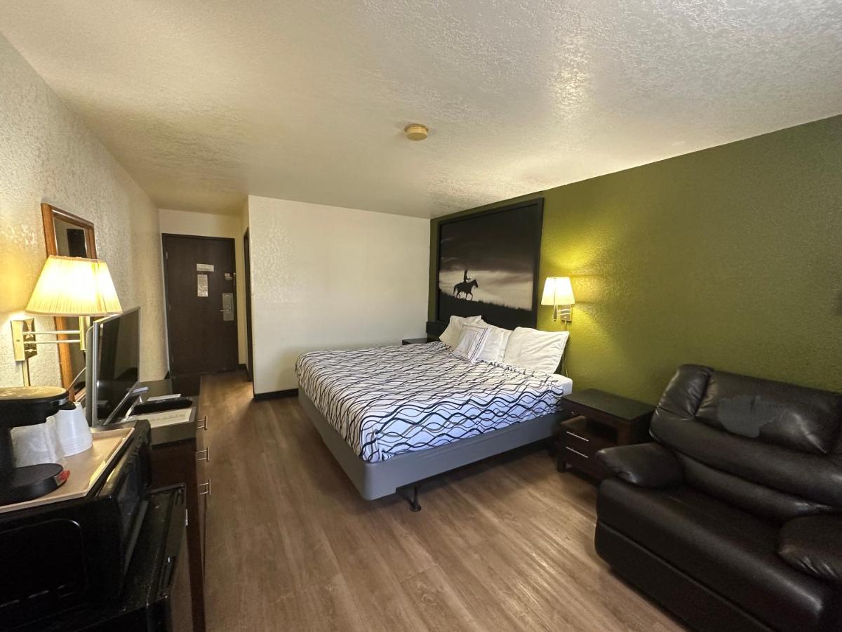 Simple Rewards Inn — photo 19