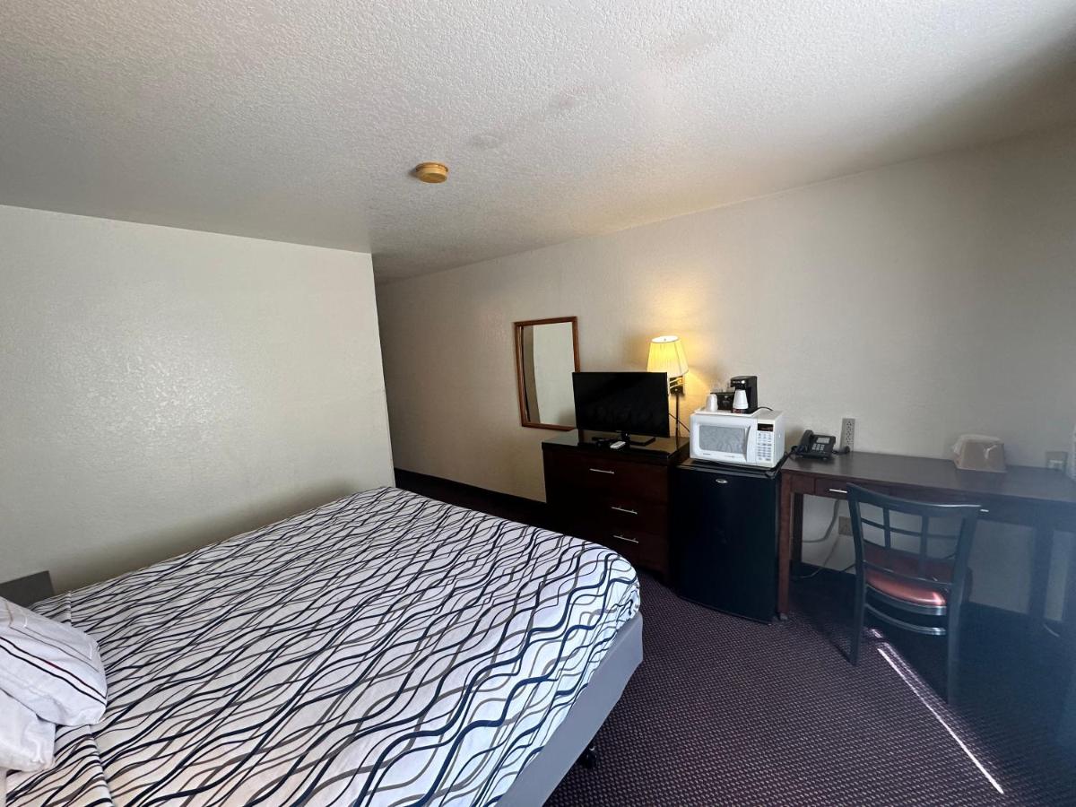 Simple Rewards Inn — photo 16