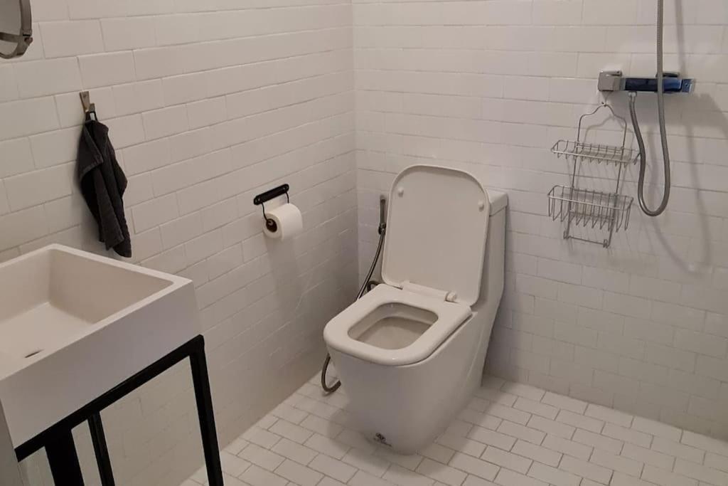 Beautiful 5 Story Family House - 3