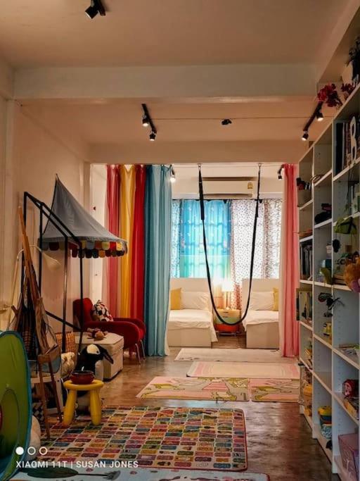 Beautiful 5 Story Family House - 2