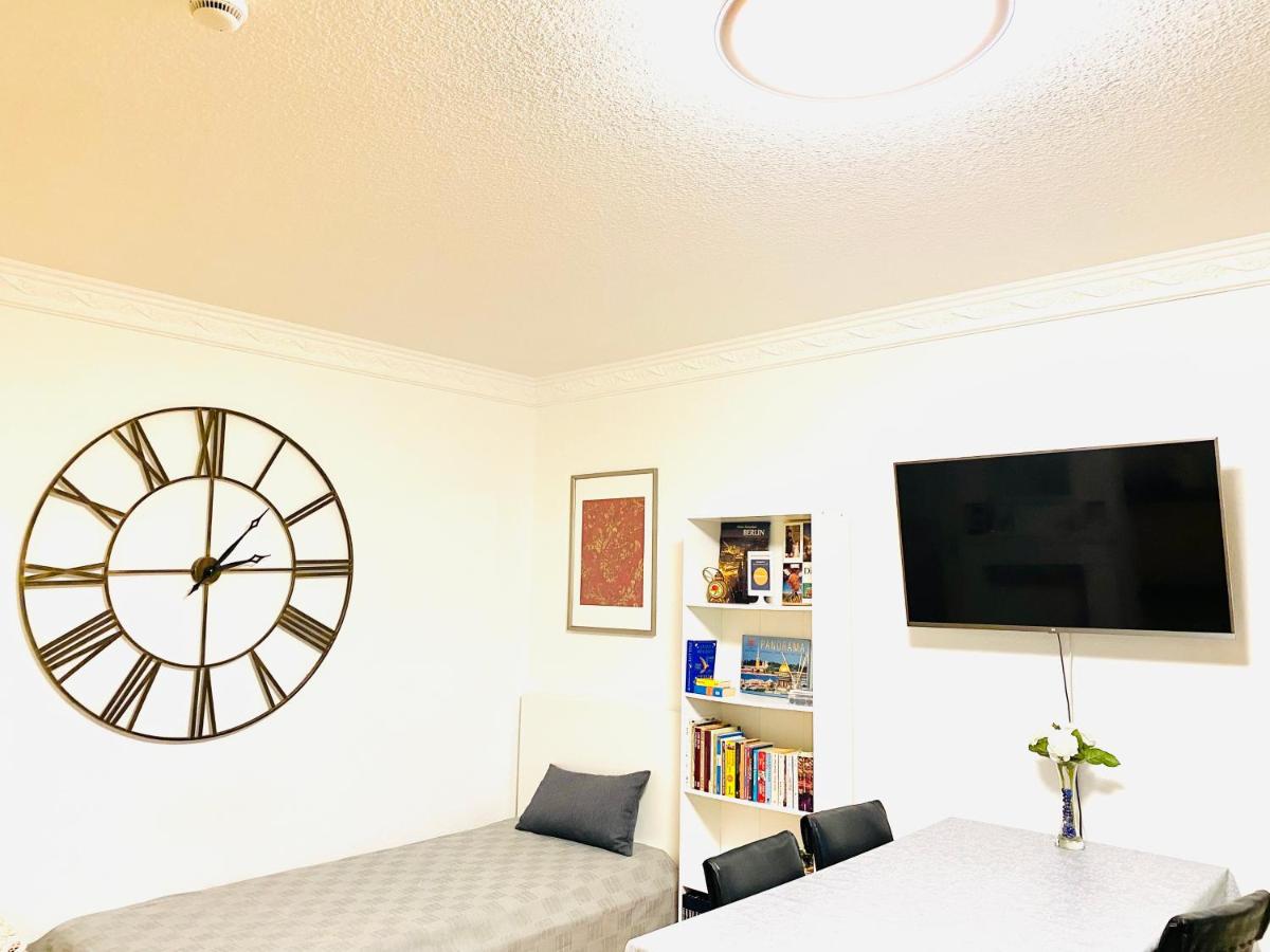#welcometomessehannover#twobedroomapartment&balcony