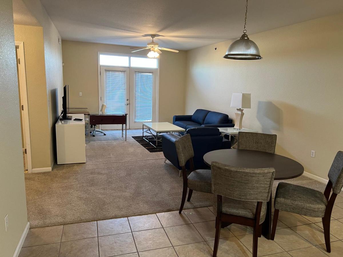 Washburn Hotel Suites — photo 20