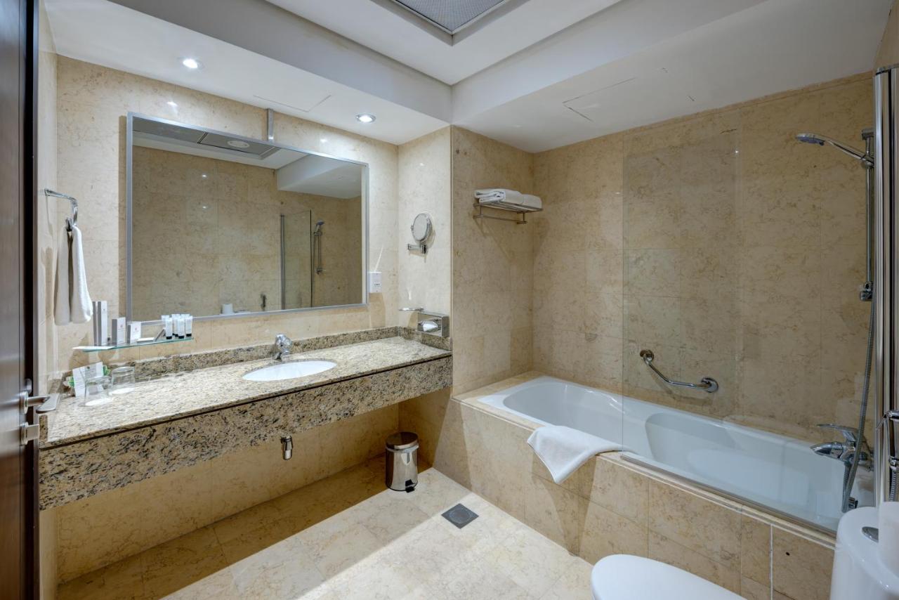 Copthorne Hotel Dubai photo