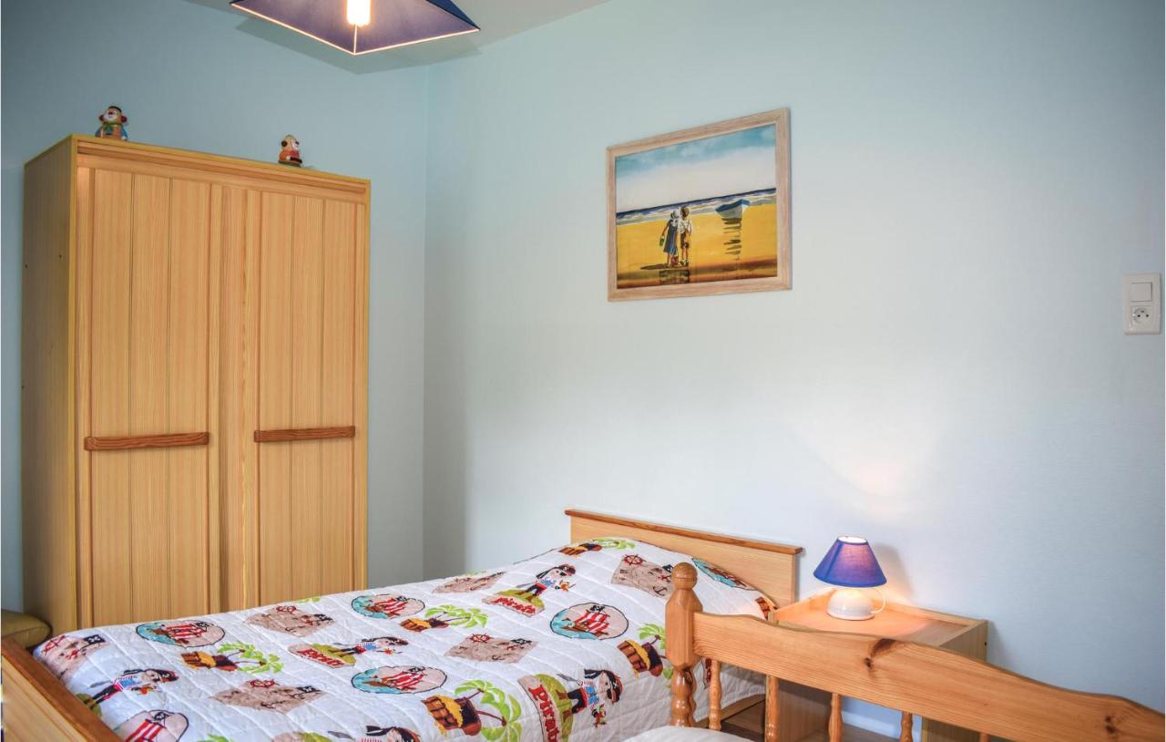 Beautiful Home In Yvias With 5 Bedrooms, Wifi And Indoor Swimming Pool photo