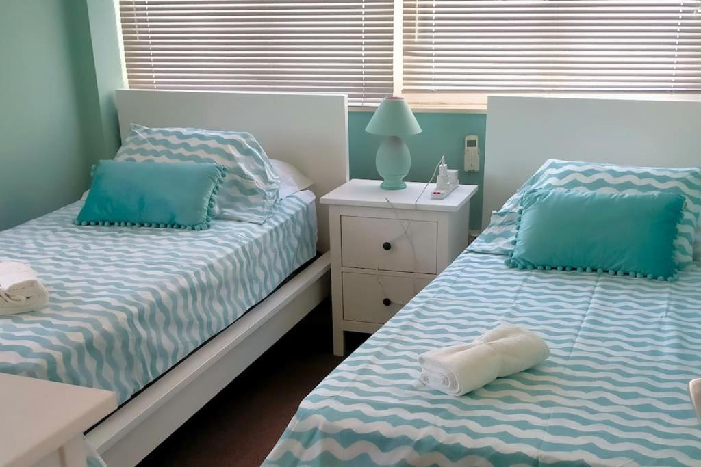 Best location 2 bed2 bath w/lift in town! (Kosher)
