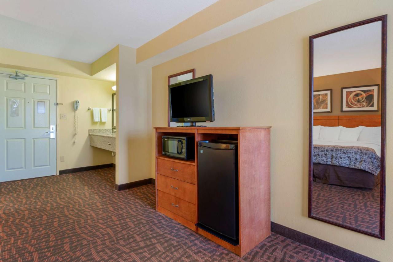 Western Hostel — photo 21