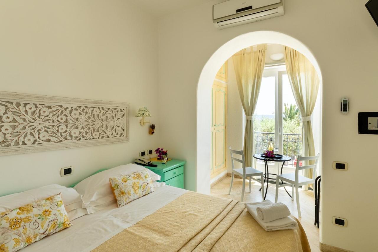 Image: Hotel Ossidiana Stromboli Center