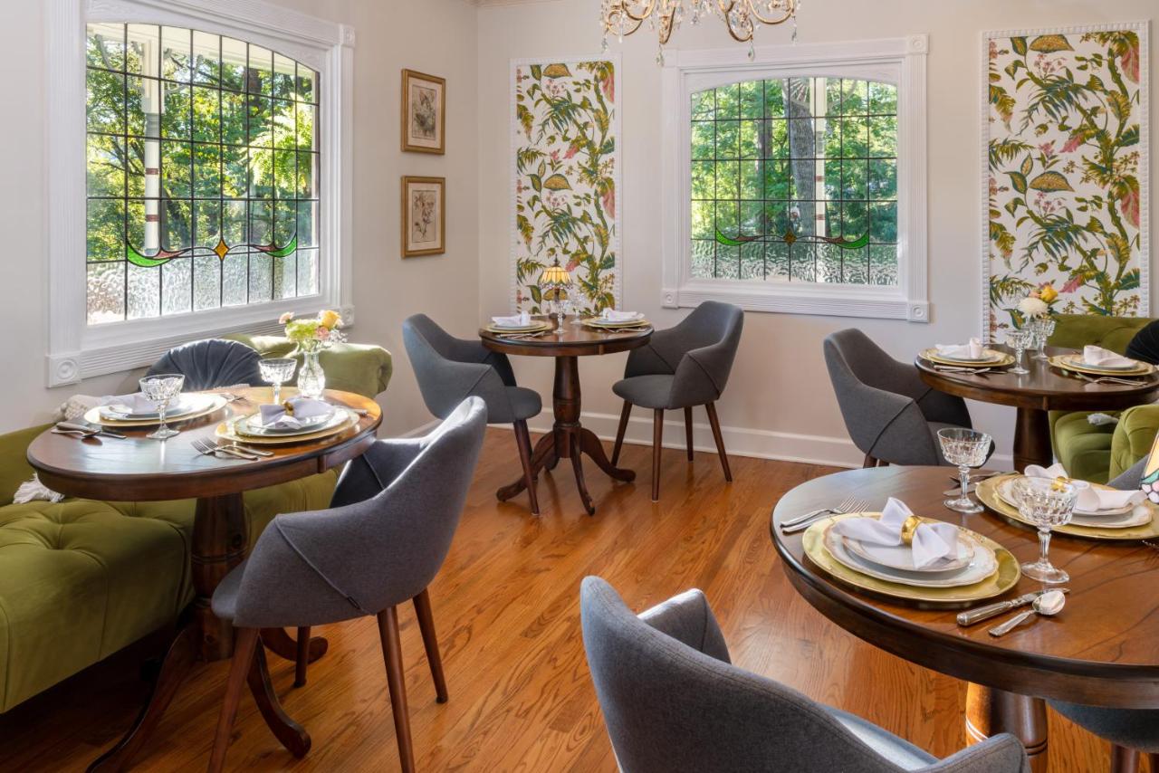 Arsenic and Old Lace Bed & Breakfast Inn — photo 4