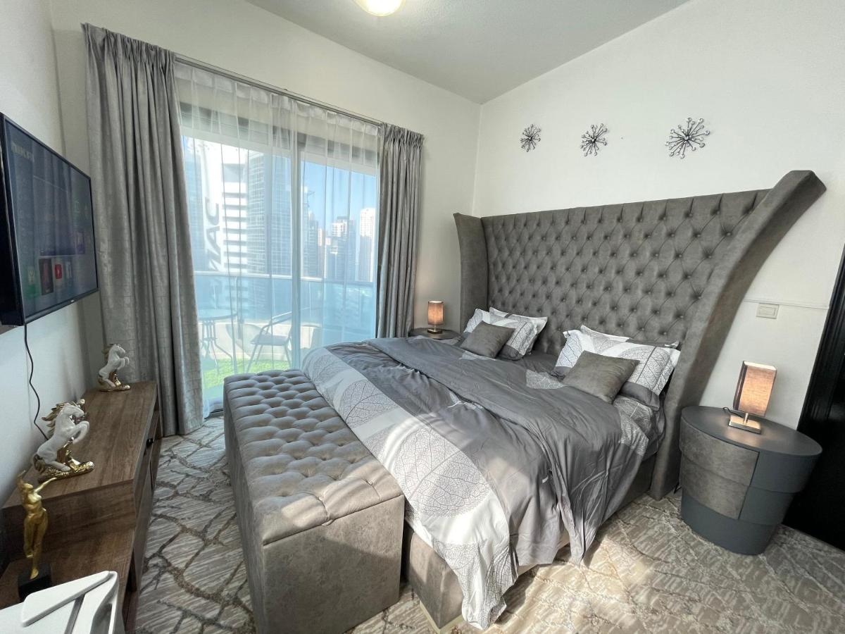 Luxury Room with Marina view close to JBR Beach and Metro with Shared Kitchen - 2