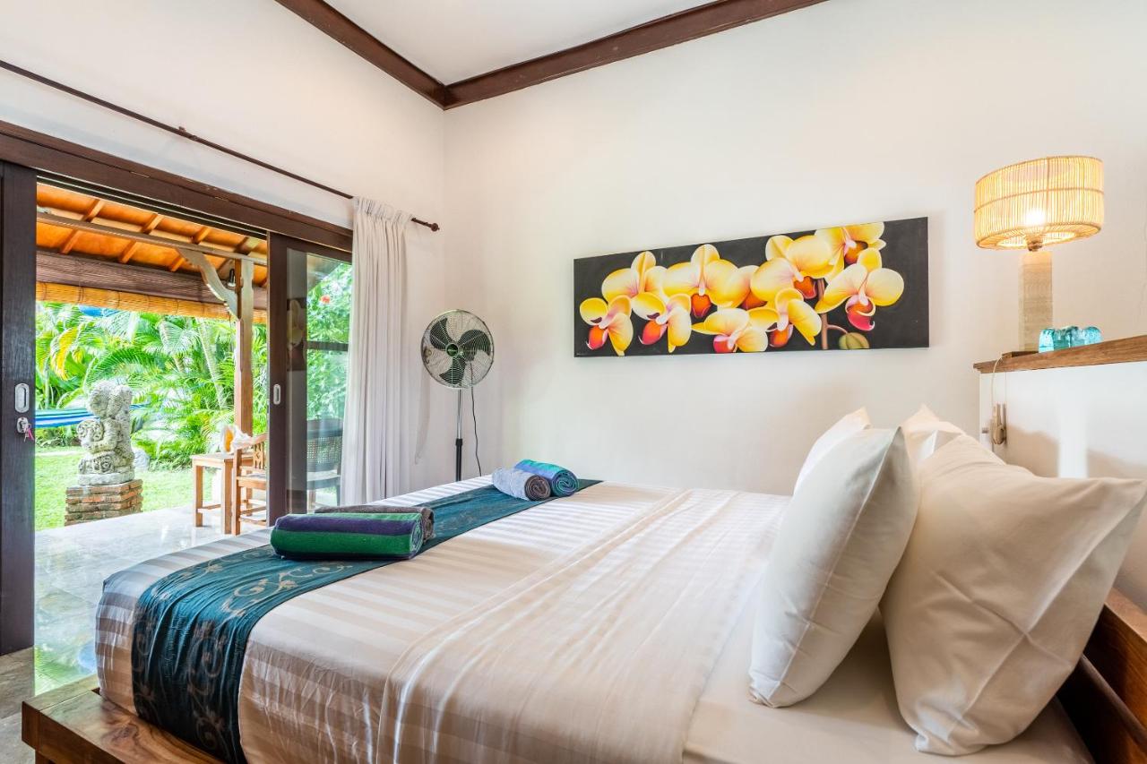 Madu Villa Seminyak - 2