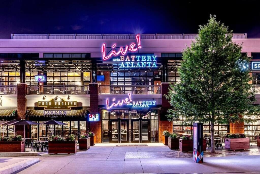 Catch An Atlanta Braves Game & Recharge In Style-Free Parking