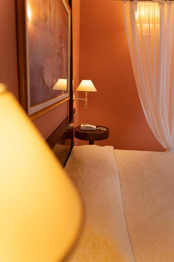 Hotel Ristorante Vecchia Vibo photo