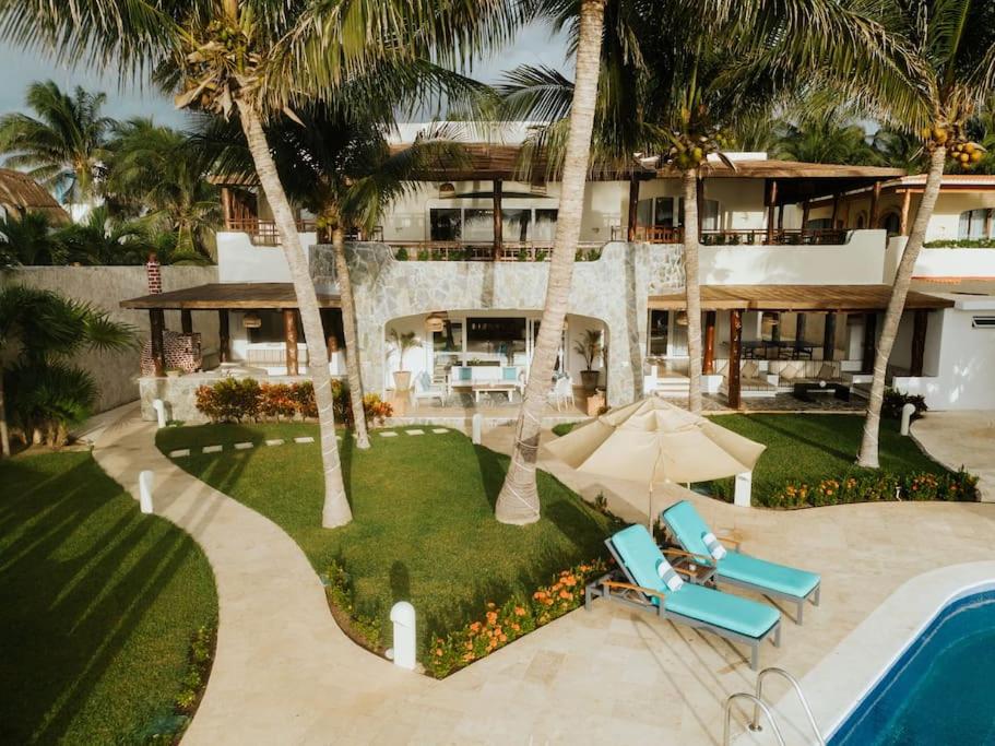 Villa Corona 6 BR Luxury Mansion photo