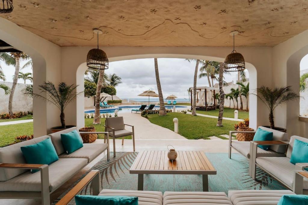 Villa Corona 6 BR Luxury Mansion photo